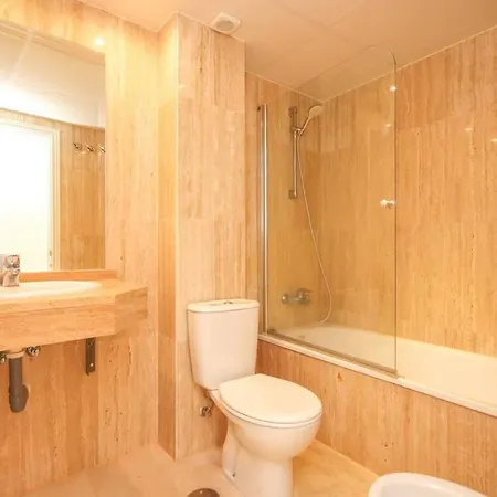Lovely 2 Bedroom Near Golf Lagos Elviria * Марбелья