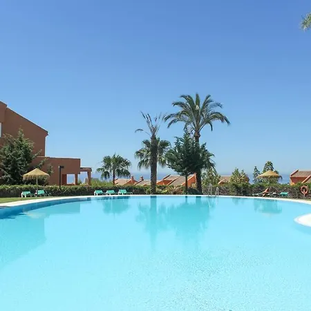 Lovely 2 Bedroom Near Golf Lagos Elviria * Марбелья