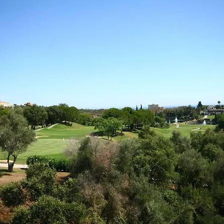 Lovely 2 Bedroom Near Golf Lagos Elviria Марбелья