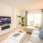 Lovely 2 Bedroom Near Golf Lagos Elviria