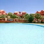 Lovely 2 Bedroom Near Golf Lagos Elviria Lägenhet *