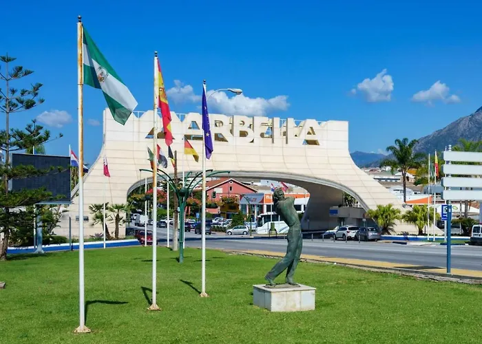 Lovely 2 Bedroom Near Golf Lagos Elviria *